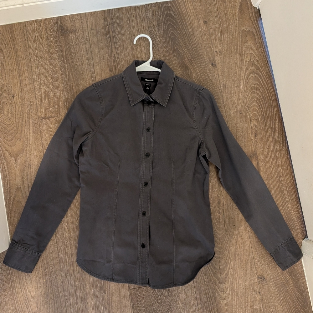 NWT Madewell Darted Button-Up Shirt (100% Cotton)